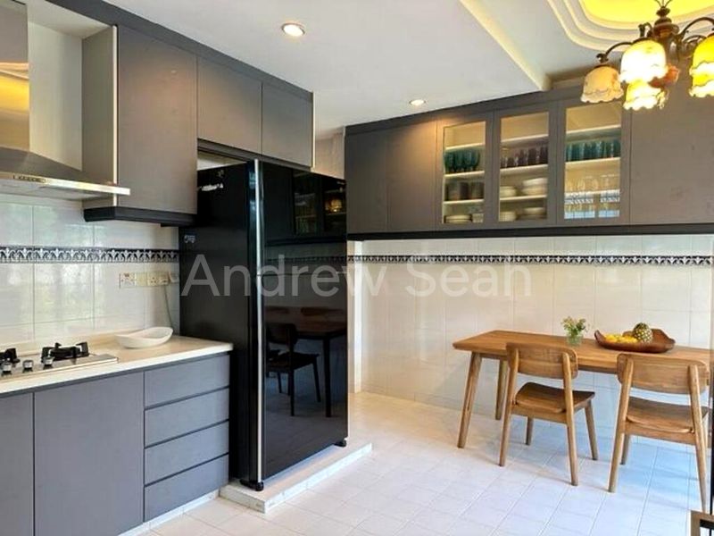 7 Bed Bungalow (Landed) for Sale in  Serene Centre - Image 3